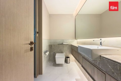 Купить квартиру в Дубае: 2 спальни, 102.4м², № 86116 - фото 16