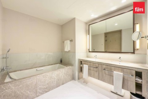 Купить квартиру в Дубае: 2 спальни, 102.4м², № 86116 - фото 15