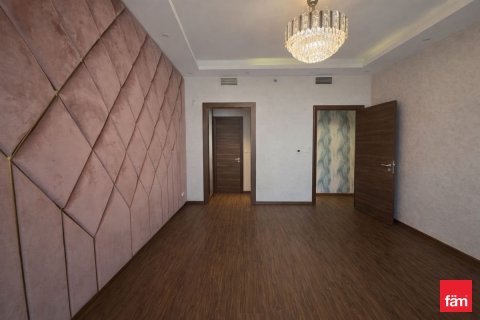 Купить квартиру в Дубае: 2 спальни, 128.6м², № 86113 - фото 6