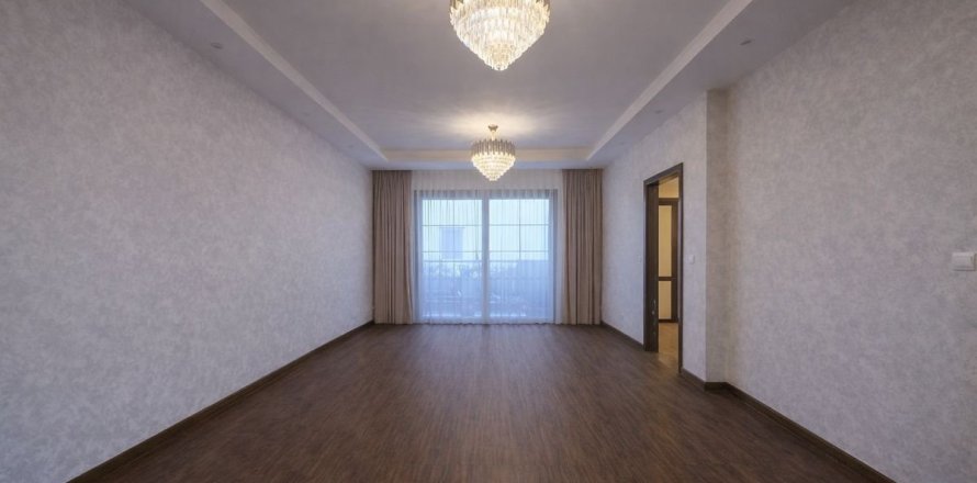 Квартира в Дубае, 2 спальни, 128.6м², № 86113