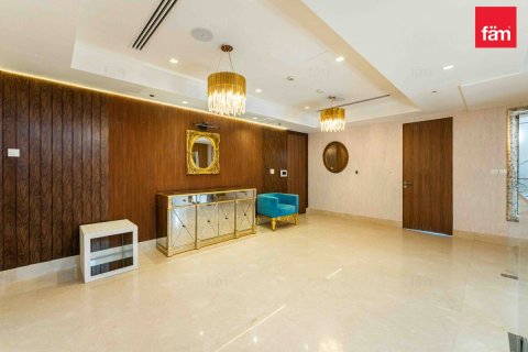 Villa en Palm Jumeirah, Dubai, 7 dormitorios, 1300.6 m², № 22587 - foto 13