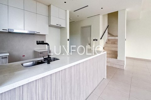 Townhouse in Dubai Hills Estate, Dubai 4 bedrooms, 312 sq.m. № 45294 - photo 15