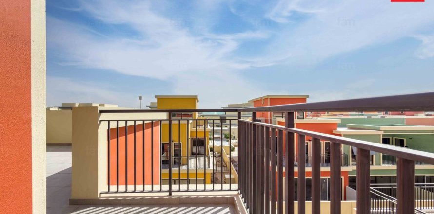 Villa à Dubai, 5 chambres, 219.7 m², № 115326