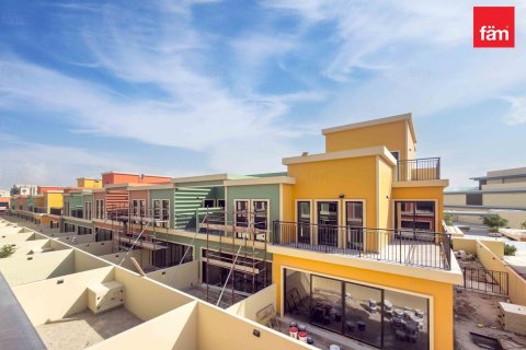 Villa à Dubai, 5 chambres, 219.7 m², № 115326 - photo 17