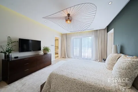 فيلا في Meadows, دبي 5 غرف نوم , 390 م² رقم 122400 - صورة 14