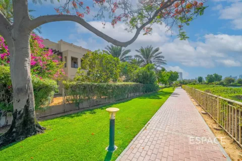 فيلا في Meadows, دبي 5 غرف نوم , 489 م² رقم 122404 - صورة 17