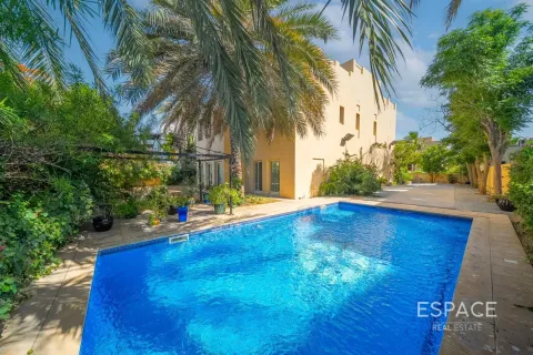 فيلا في Meadows, دبي 5 غرف نوم , 489 م² رقم 122404