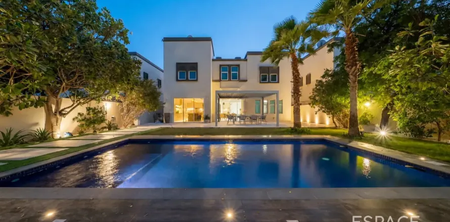 فيلا في Regional, Jumeirah Park, دبي 4 غرف نوم, 307 م² رقم 122407