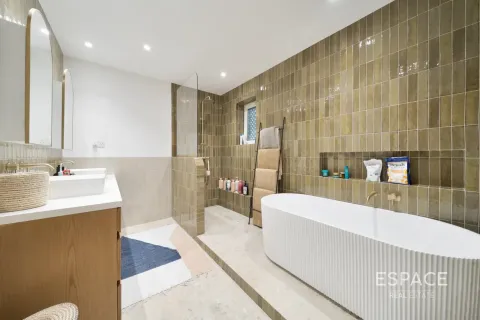 فيلا في Regional, Jumeirah Park, دبي 4 غرف نوم, 307 م² رقم 122407 - صورة 15