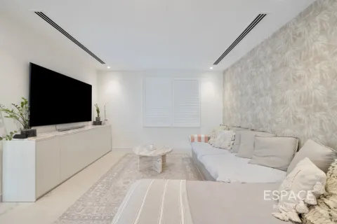 فيلا في Regional, Jumeirah Park, دبي 4 غرف نوم, 307 م² رقم 122407 - صورة 12