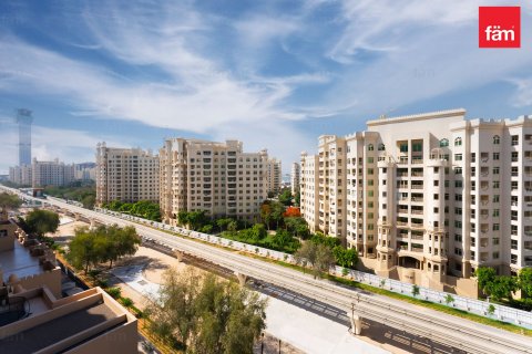Apartment in Palm Jumeirah, Dubai 2 bedrooms, 166.7 sq.m. № 111846 - photo 13