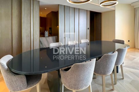 Apartment in FIVE Palm Jumeirah, Palm Jumeirah, Dubai 3 bedrooms, 257.71 sq.m. № 138827 - photo 8