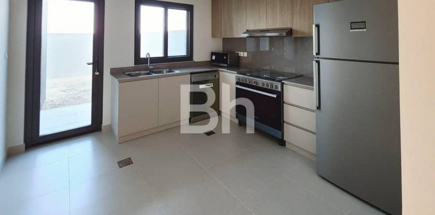 Villa en Dubai South (Dubai World Central), Dubai, 3 dormitorios, 188 m², № 56747