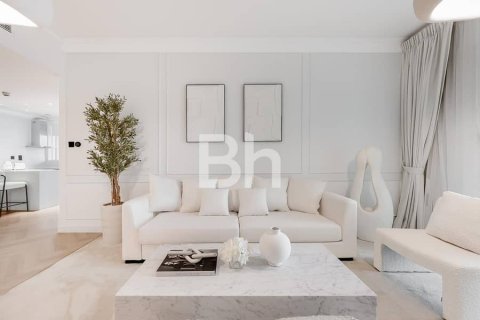 Apartment in Dubai Marina, Dubai 2 bedrooms, 128 sq.m. № 56746 - photo 18