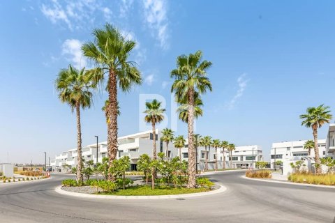 Adosado en Dubai Land, Dubai, 3 dormitorios, 291 m², № 56749 - foto 12