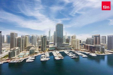 Apartment in Dubai Marina, Dubai 3 bedrooms, 194.9 sq.m. № 49858 - photo 1