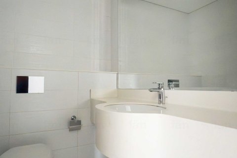 Apartment in Motor City, Dubai 2 bedrooms, 111.9 sq.m. № 49859 - photo 14