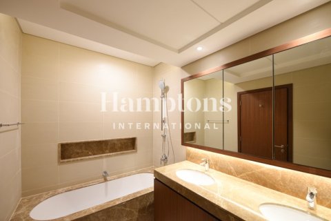 Apartamento en The Hills A, The Hills, Dubai, 3 dormitorios, 165.76960999 m², № 114923 - foto 4