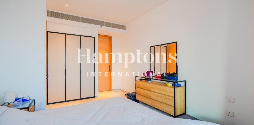 Apartment in Jumeirah Beach Residence, Dubai 1 bedroom, 65.5802 sq.m. № 108908