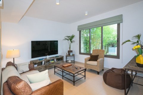 Townhouse in Town Square, Dubai 3 bedrooms, 211.54013100 sq.m. № 108910 - photo 20