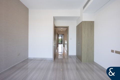 Купить таунхаус в DAMAC Hills (Akoya by DAMAC), Дубай: 4 спальни, 195м², № 74993 - фото 4