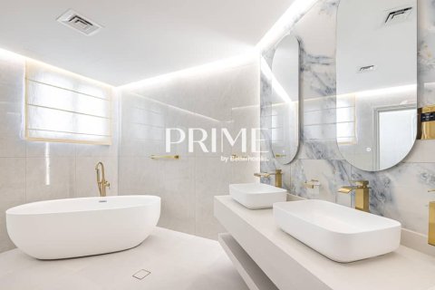 Villa à Palm Jumeirah, Dubai, 5 chambres, 623 m², № 57403 - photo 6