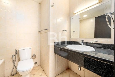 Apartment in Dubai Marina, Dubai 3 bedrooms, 185 sq.m. № 57405 - photo 4
