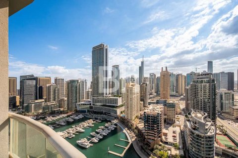 Apartment in Dubai Marina, Dubai 3 bedrooms, 185 sq.m. № 57405 - photo 15
