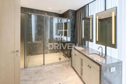 Apartment in Downtown Dubai (Downtown Burj Dubai), Dubai 5 bedrooms, 612.51 sq.m. № 136735 - photo 15