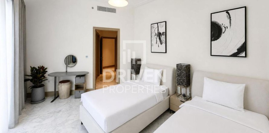 Apartment in Downtown Dubai (Downtown Burj Dubai), Dubai 5 bedrooms, 612.51 sq.m. № 136735