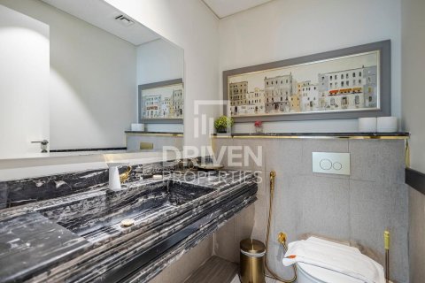 Apartment in Business Bay, Dubai 2 bedrooms, 295.62 sq.m. № 136728 - photo 14