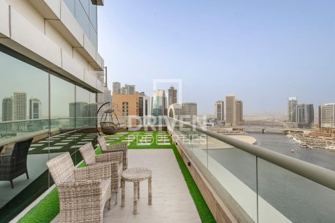 Apartment in Business Bay, Dubai 2 bedrooms, 295.62 sq.m. № 136728 - photo 17