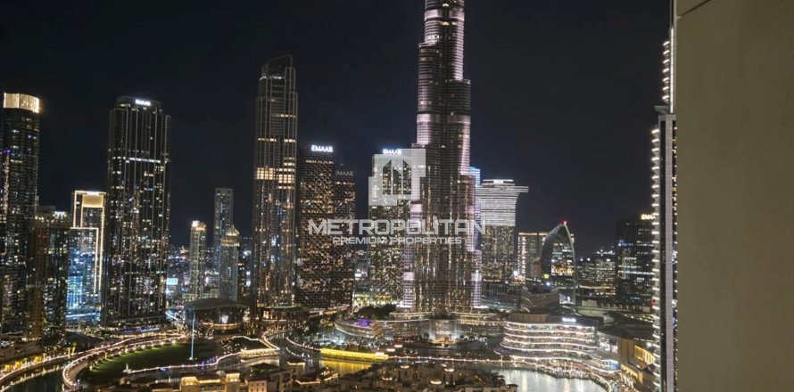 Apartamento en Burj Royale, Downtown Dubai (Downtown Burj Dubai), Dubai, 2 dormitorios, 97 m², № 15331