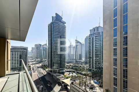 Apartment in Dubai Marina, Dubai 2 bedrooms, 169 sq.m. № 24024 - photo 15