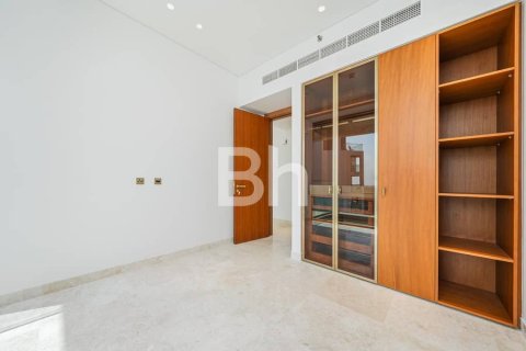 Apartment in Palm Jumeirah, Dubai 2 bedrooms, 126 sq.m. № 24022 - photo 9