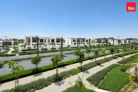 Villa en Dubai, 3 dormitorios, 255.1 m², № 139411 - foto 28