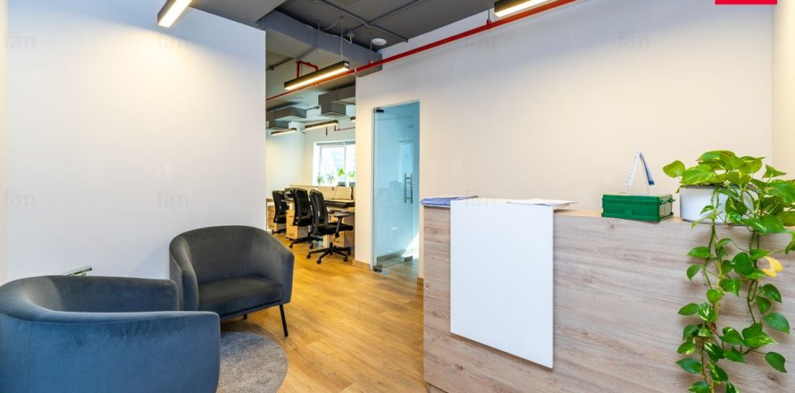 Office in Dubai 125 sq.m. № 139410