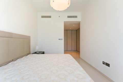 Apartment in Dubai Marina, Dubai 2 bedrooms, 113 sq.m. № 105703 - photo 2