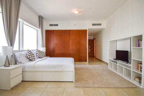 Apartment in Dubai Marina, Dubai 2 bedrooms, 165 sq.m. № 105705 - photo 9