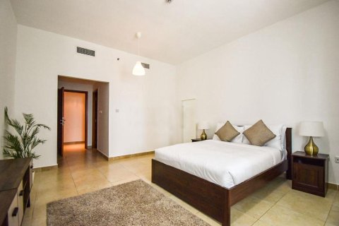Apartment in Dubai Marina, Dubai 2 bedrooms, 165 sq.m. № 105705 - photo 10