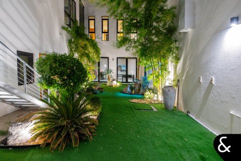 Villa en Dubai Hills Estate, Dubai, 5 dormitorios, 1003 m², № 75362 - foto 25