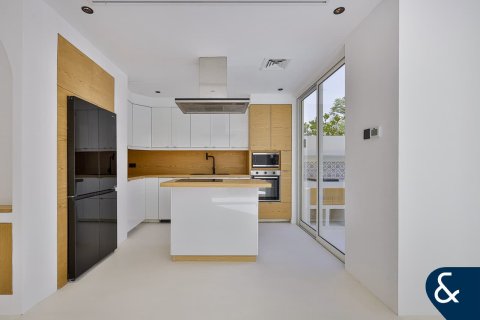 Villa à Springs 12, The Springs, Dubai, 3 chambres, 167 m², № 75358 - photo 6