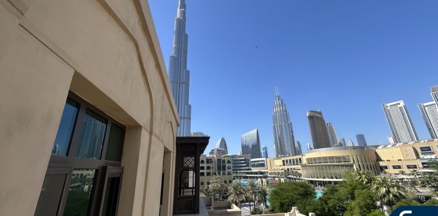Apartamento en Downtown Dubai (Downtown Burj Dubai), Dubai, 2 dormitorios, 145 m², № 75359