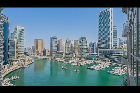 Apartment in Dubai Marina, Dubai 2 bedrooms, 113 sq.m. № 21527 - photo 14