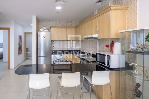 Apartment in Business Bay, Dubai 2 bedrooms, 104 sq.m. № 19872 - photo 15