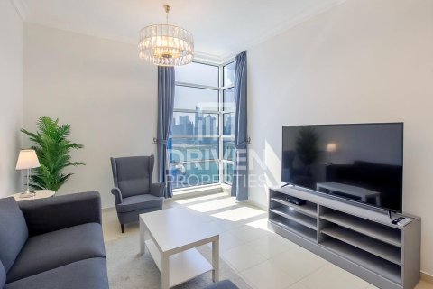 Apartment in Business Bay, Dubai 2 bedrooms, 104 sq.m. № 19872 - photo 2