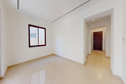 Villa à Dubai, 5 chambres, 453 m², № 120392 - photo 14