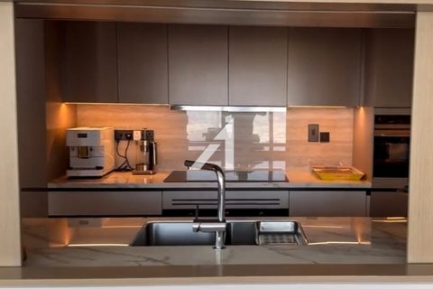 Apartment in Zabeel, Dubai 3 bedrooms, 352 sq.m. № 89158 - photo 9