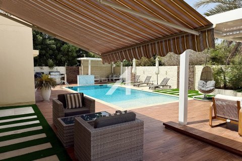 فيلا في Meadows, دبي 5 غرف نوم , 565 م² رقم 89160 - صورة 25