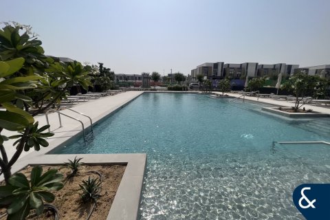 Villa en Mudon, Dubai, 3 dormitorios, 206 m², № 78872 - foto 25